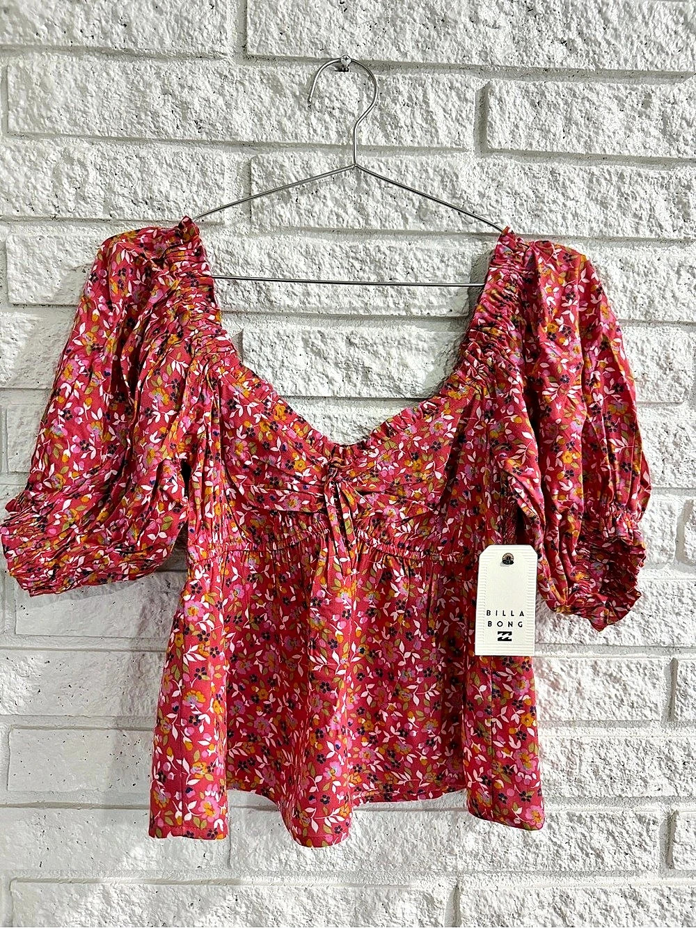 Billabong Beachy Babe Floral Blouse in Pink Size Large NWT